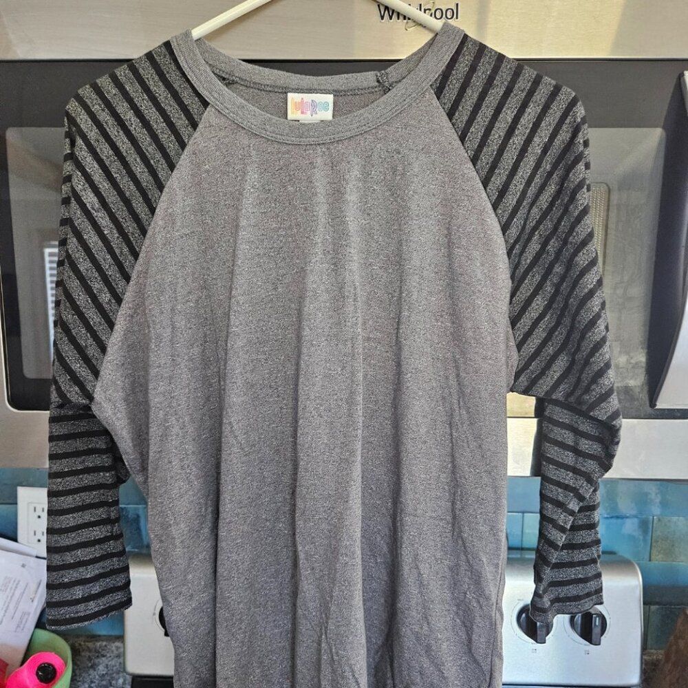 LuLaRoe Quarter Sleeve Randy Baseball T-shirt Size Large